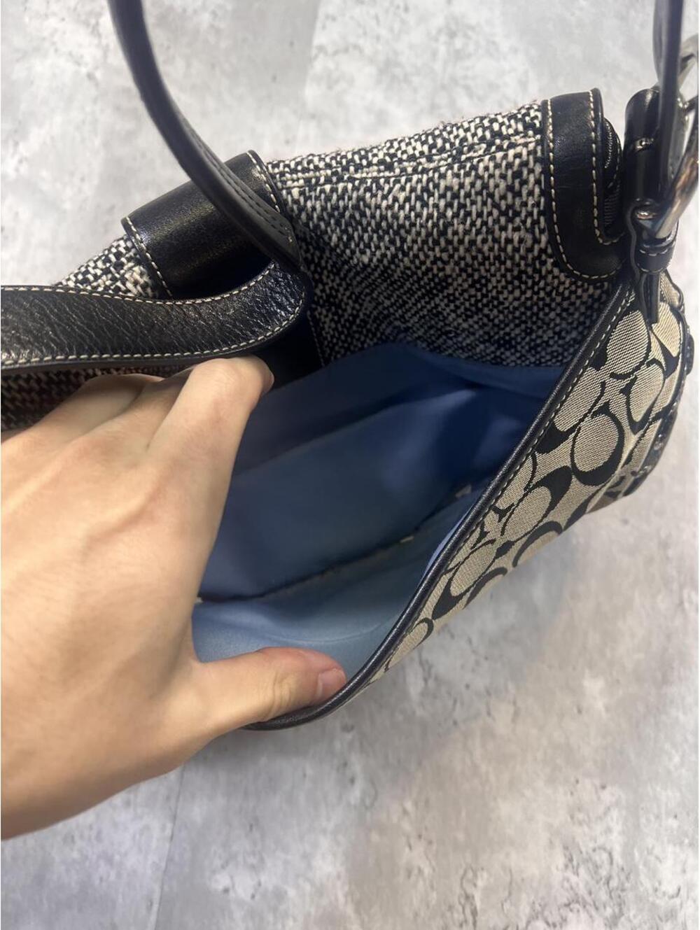 Y2K Coach Signature Soho Black Shoulder Bag - Gem